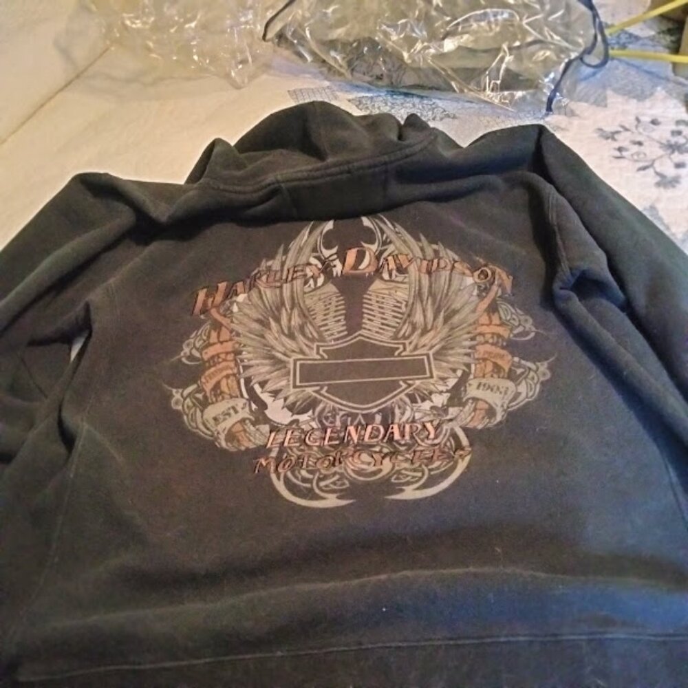Harley Davidson sweatshirt